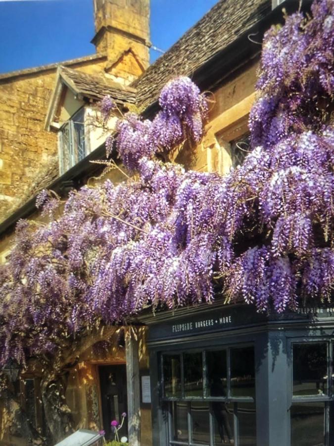Cotswold Thatched Cottage Mickleton  Exterior photo